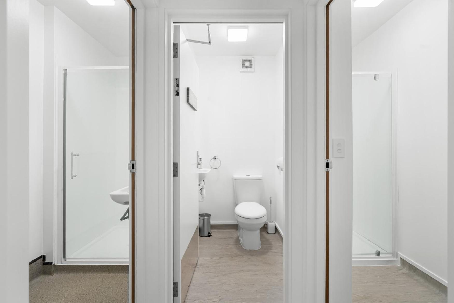 9-bedroom - Sleeps 19 * Christchurch